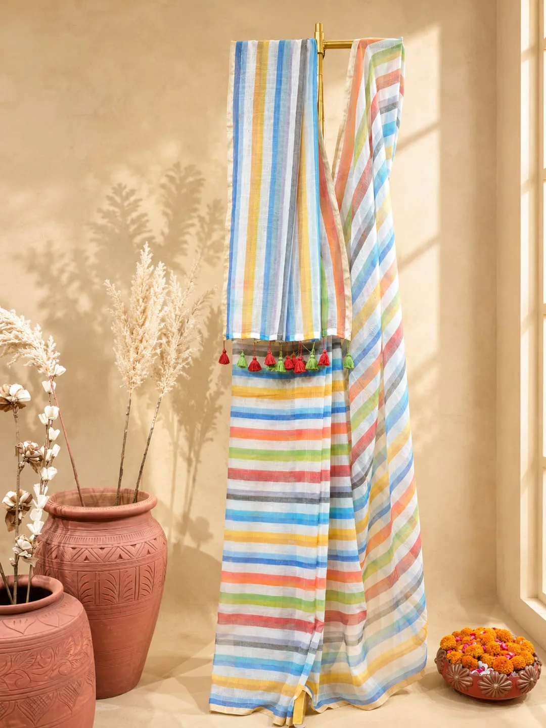 White And Multicolour Striped Bengal Mul Cotton Saree - View 3