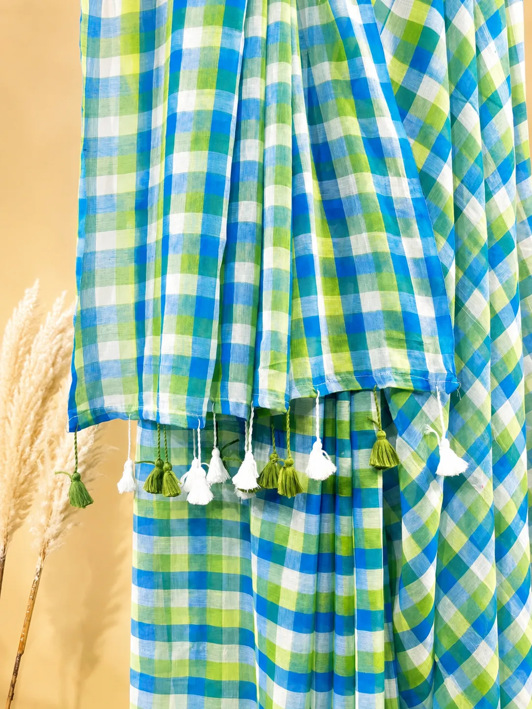 Blue Green Checked Gamcha Mul Cotton Silk Saree With Tassels - View 6