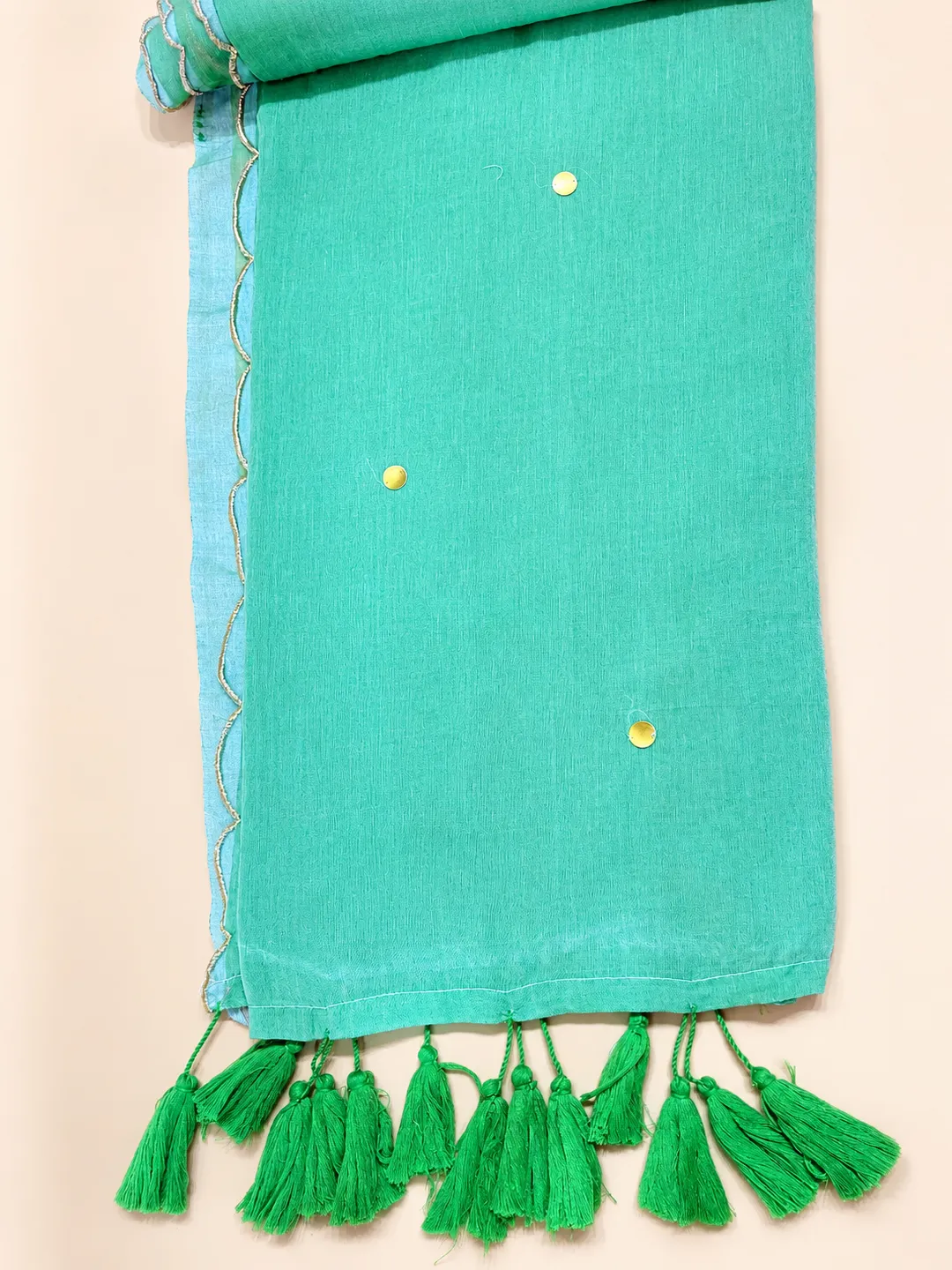 Sea Green Bengal Mul Cotton Saree With Gold Foil Buti & Tassels - View 6