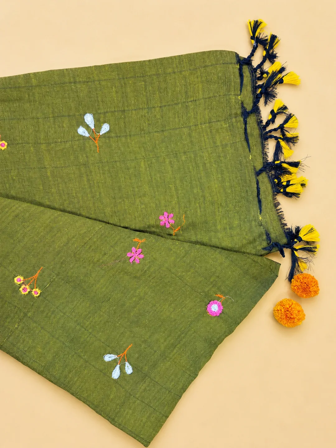 Green Green Bengal Khadi Cotton Saree With Multicolor Floral Embroidery - View 7