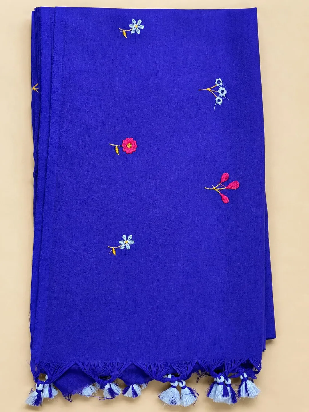 Blue Royal Blue Bengal Khadi Cotton Saree With Floral Embroidery & Tassel Pallu - View 8