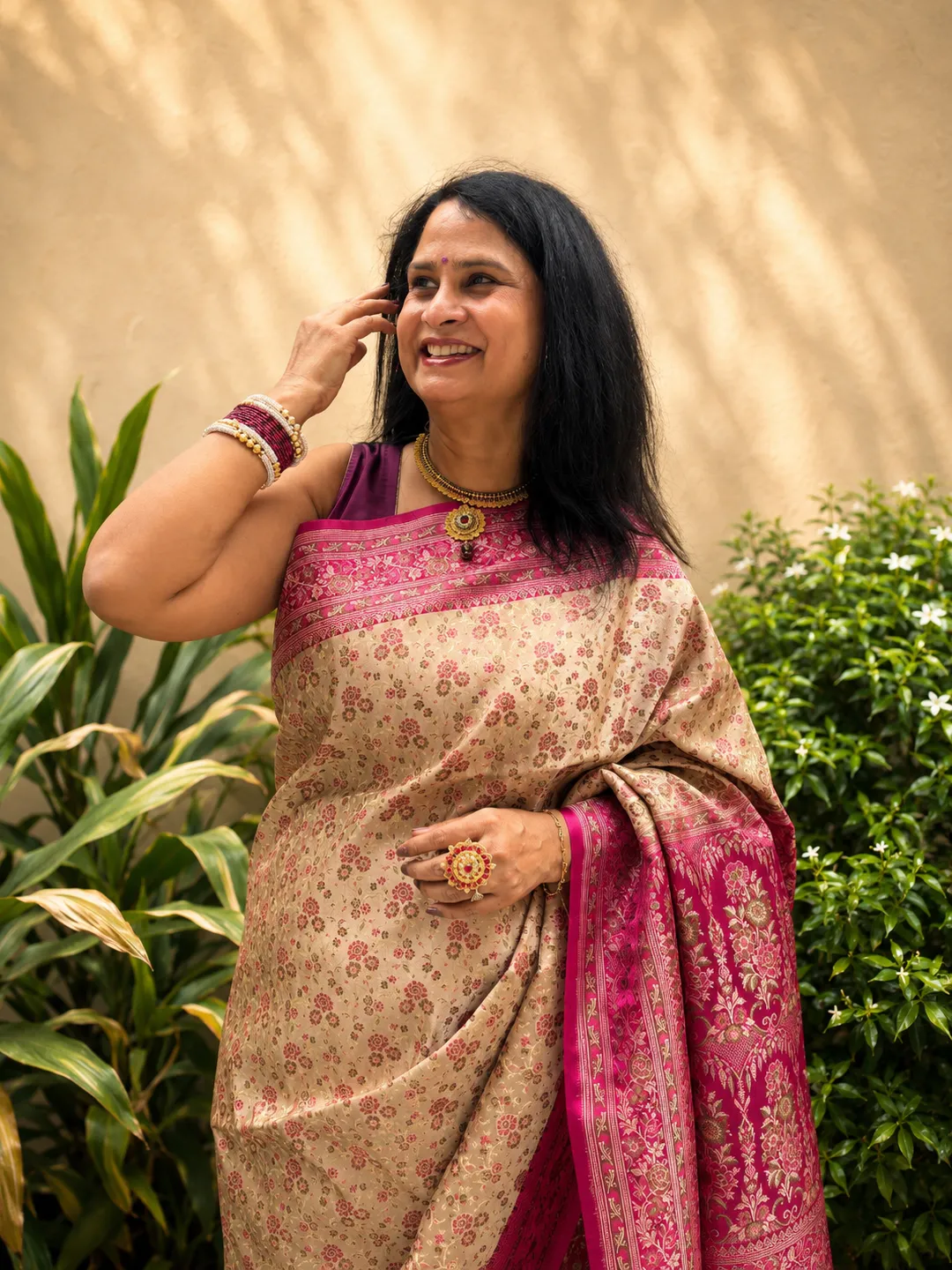 Beige Banarasi Tanchoi Silk Saree In Beige Gold With Magenta Pink Woven Border & Pallu Front view