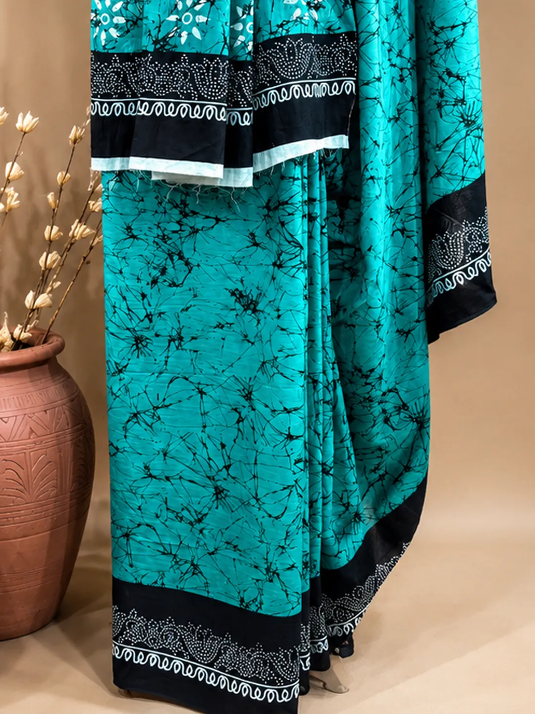Blue Jaipuri Cotton Saree Turquoise Blue With Black Crackle Block Print front view