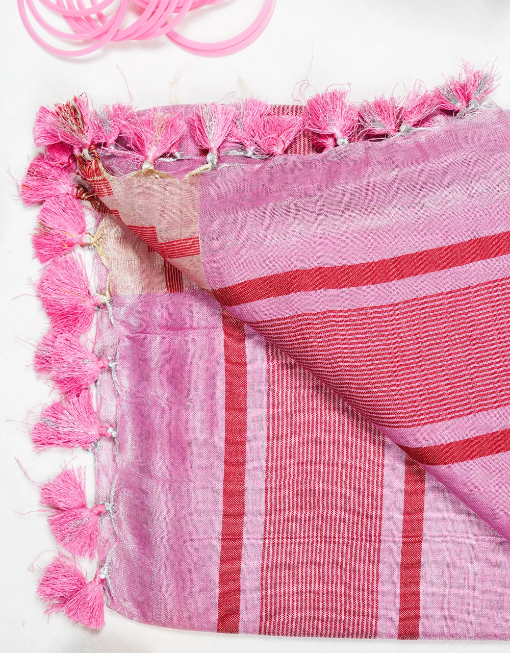Lavender Handwoven Linen Saree With Zari Stripes And Playful Tassels - View 3