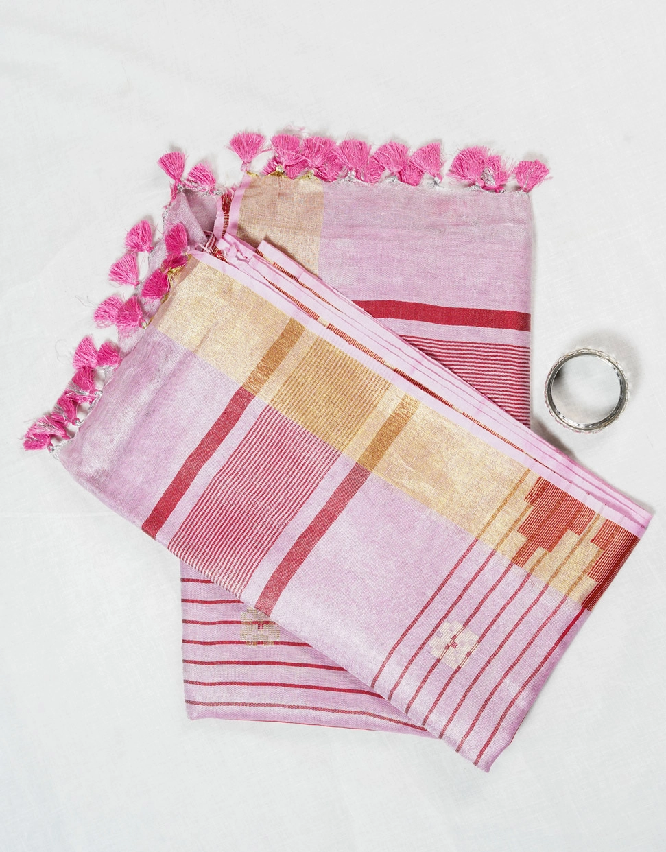 lavender-blush-lavender-handwoven-linen-saree-with-golden-zari-border-and-tassel-detailing