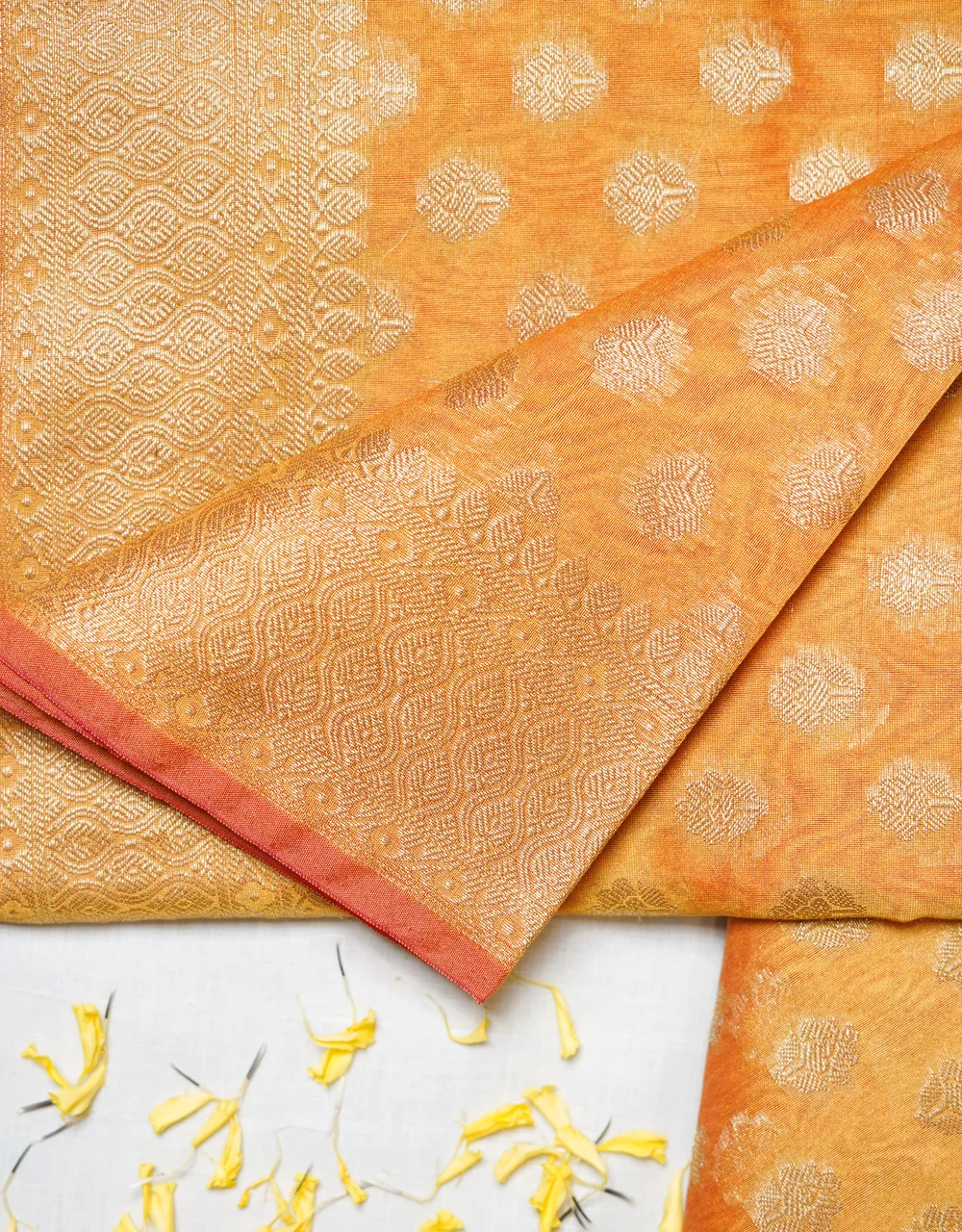 Orange Cotton Saree With Round Booti And Traditional Border - View 3