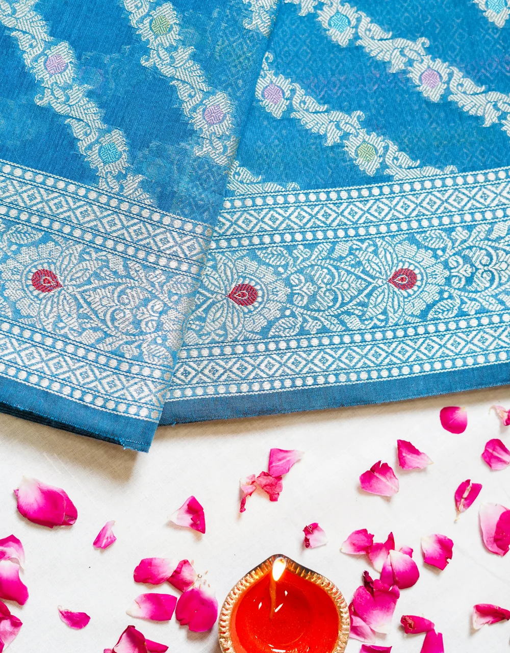 Blue Silver Zari Banarasi Cotton Silk Saree With Floral Diagonal Buta Weave - View 3