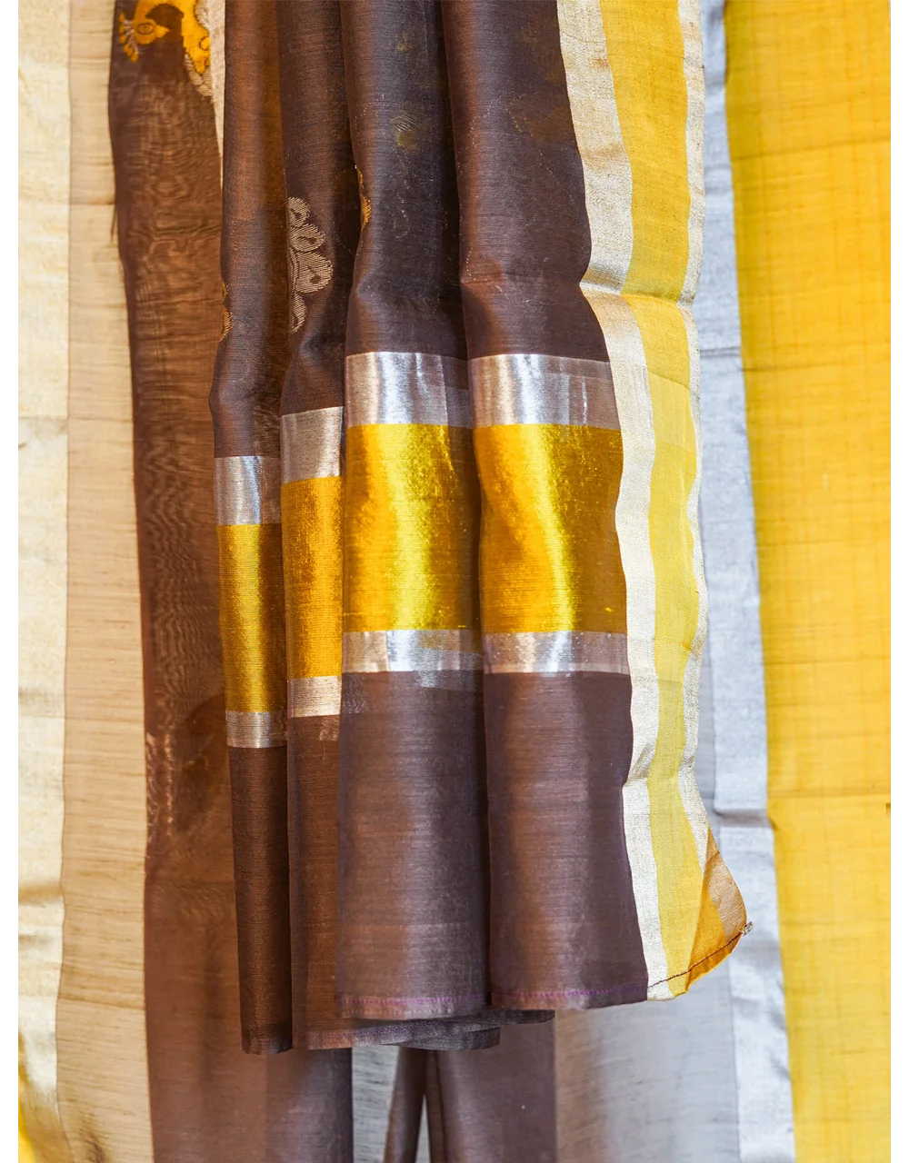 Brown Chanderi Silk Saree With Golden Zari Peacock Motifs - View 3