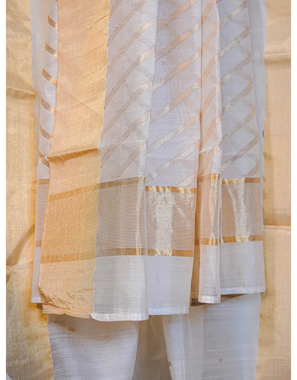 Off White With Golden Stripes Premium Chanderi Silk Saree - View 3